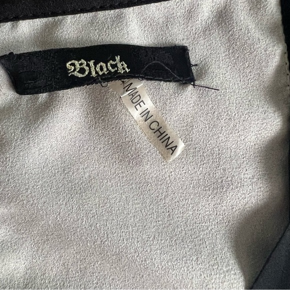 Black brand lace with nude lining jumpsuit size small - Picture 3 of 6